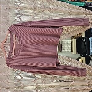 Cropped v neck sweater (3 For $20)